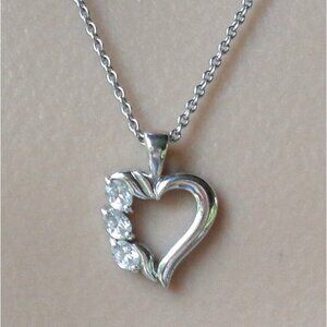 Silver Tone Chain Stamped 925 Heart Clear 3 Stone Pendant Necklace Jewelry